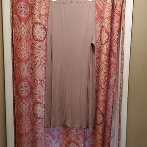 2/$15🦋 🤎Maxi skirt🤎
